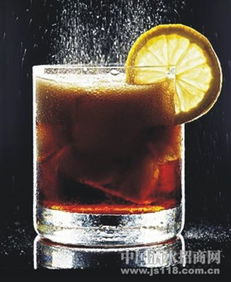 碳酸飲料增速放緩背景下的自建飲料瓶生產(chǎn)線策略